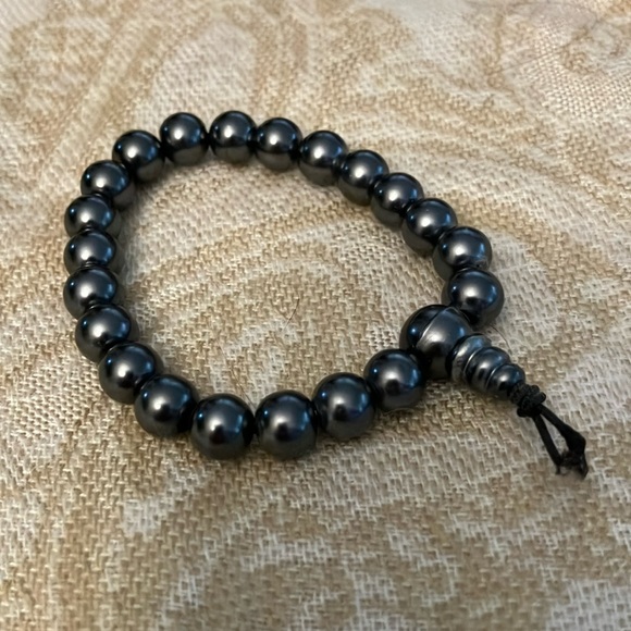 🜃 HEMATITE GROUND BRACELET — 7” EXPANDABLE - Picture 1 of 6